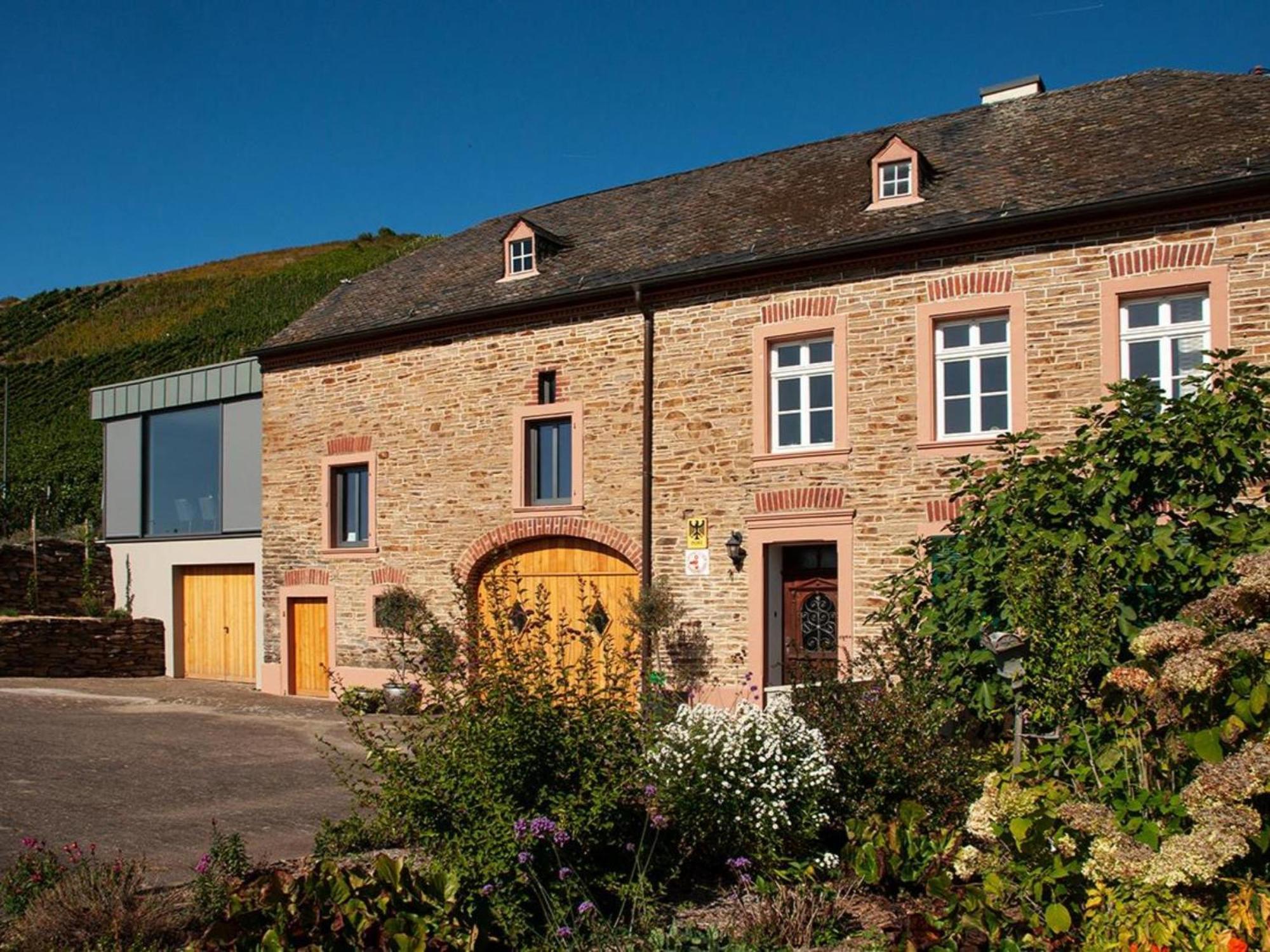 Altes Loerscher Winzerhaus Мерінґ Екстер'єр фото
